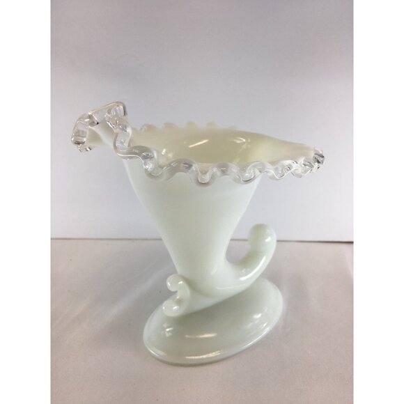 Vtg Fenton Silver Crest Milk Glass Cornucopia Ruffled Candle Holder 6.5'' Tall - Picture 4 of 8